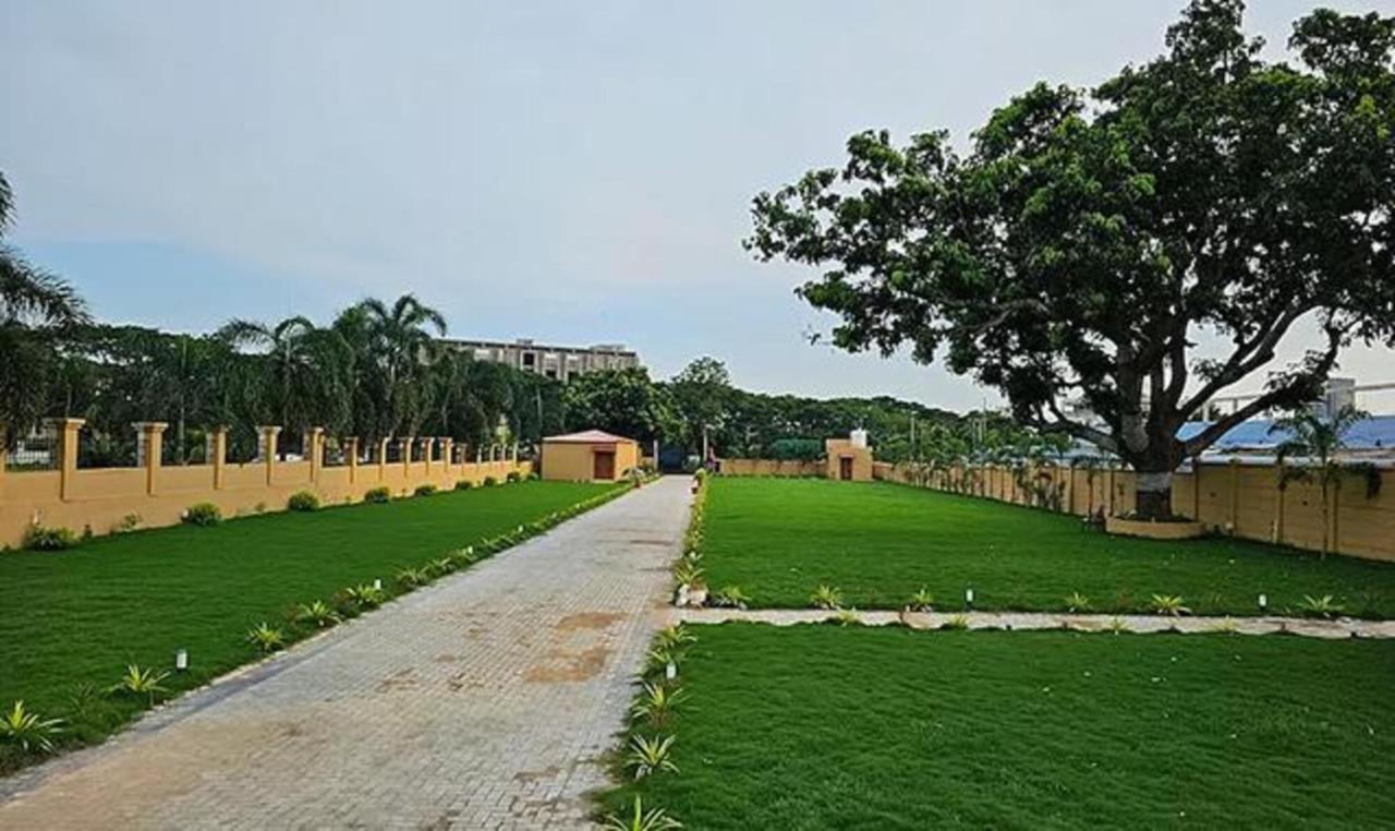 Fabhotel Ekamra Greens By Y Hotels Bhubaneswar Buitenkant foto